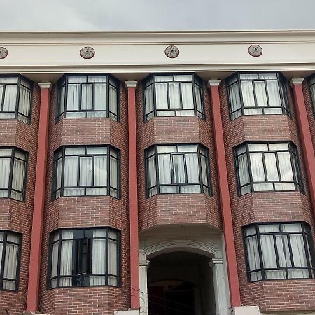 Assam Jatri Niwas Hotel Puri Eksteriør billede